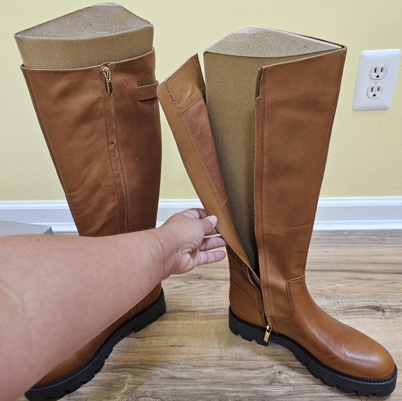 Franco Sarto Women's Leather Tall Lug Sole Boot - Picture 12 of 13